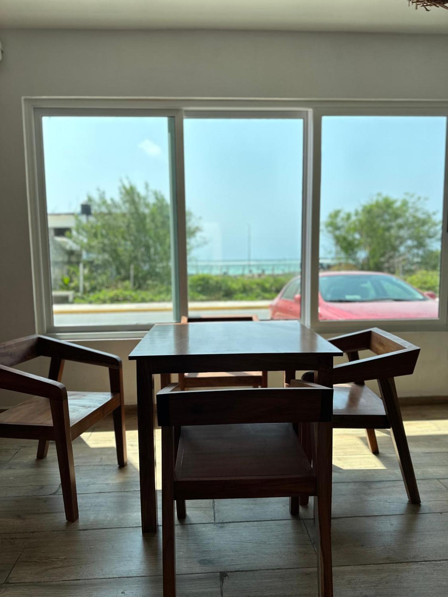 Oneiro Suites With Sea View 마아우알 외부 사진