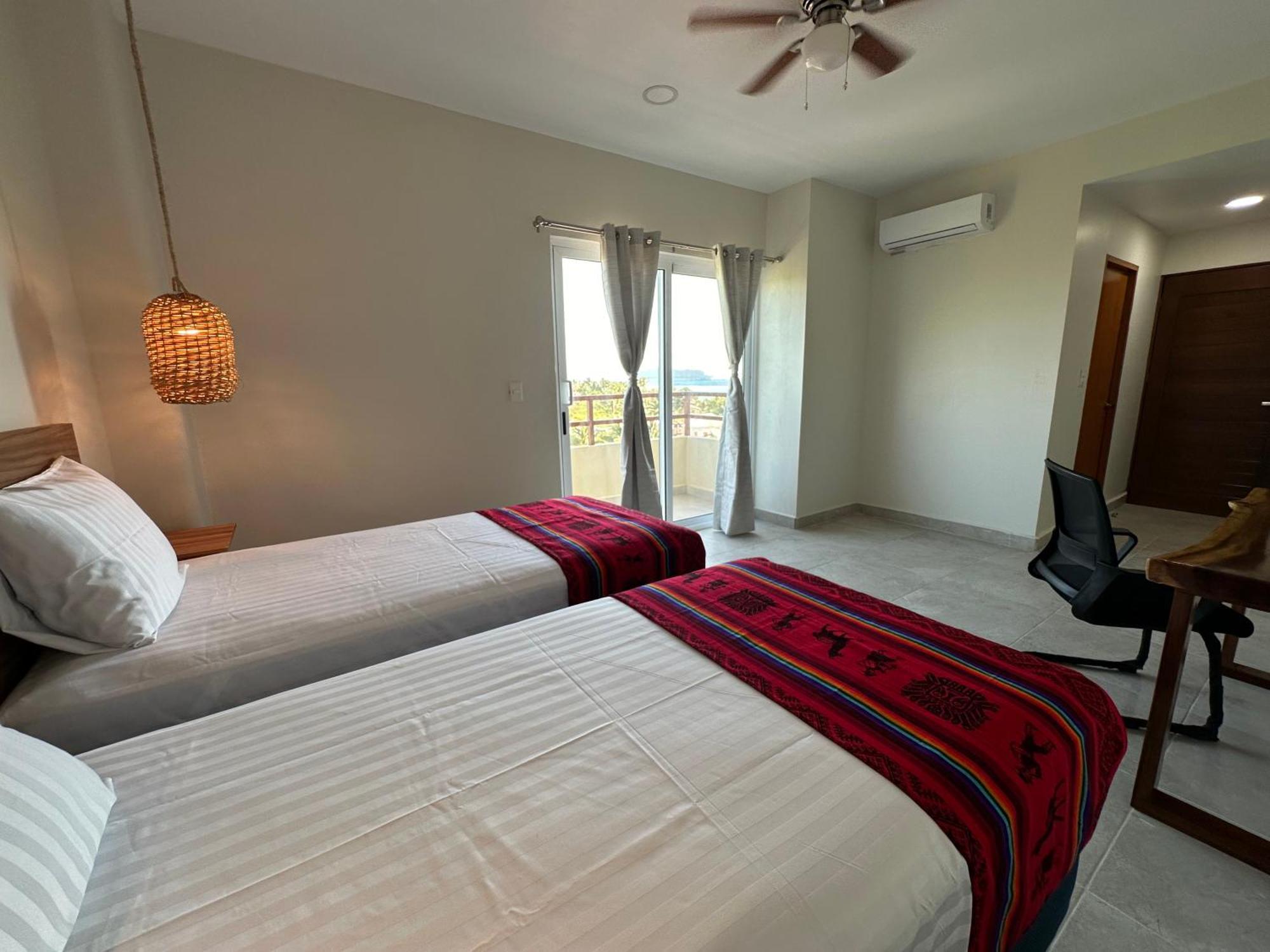 Oneiro Suites With Sea View 마아우알 외부 사진