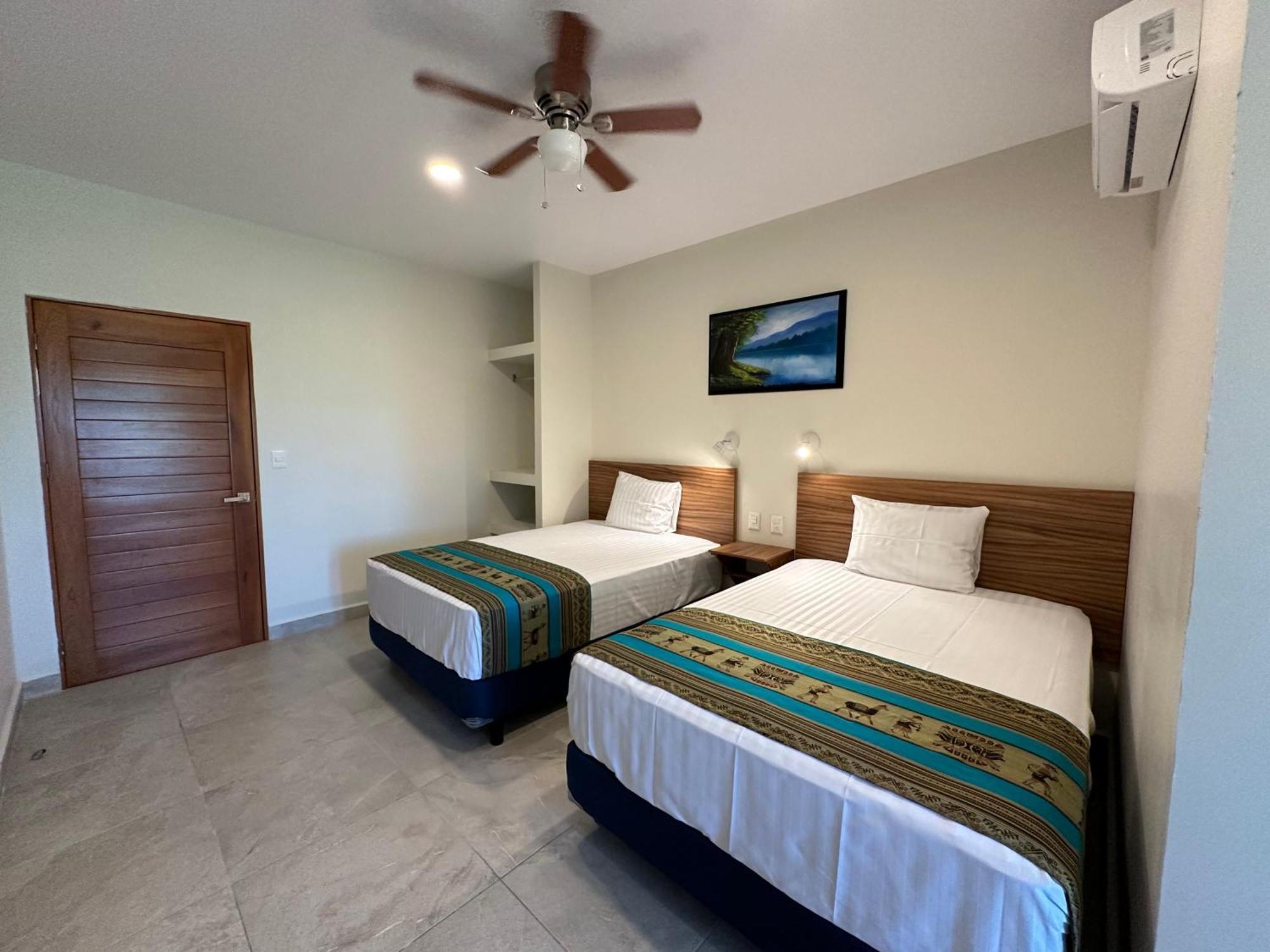 Oneiro Suites With Sea View 마아우알 외부 사진