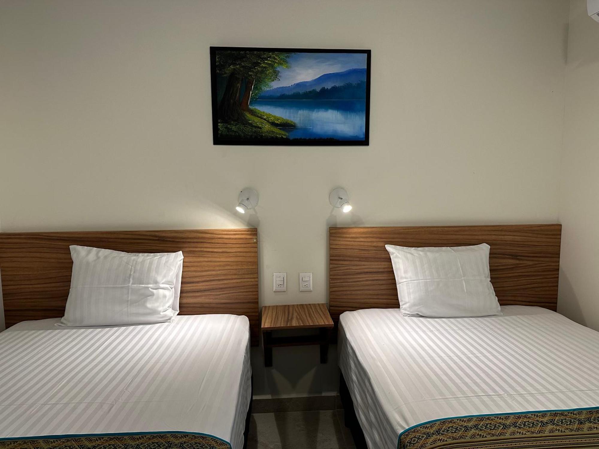 Oneiro Suites With Sea View 마아우알 외부 사진